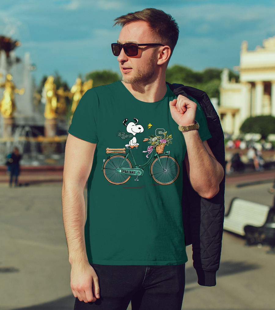 Michigan State Spartans Snoopy On Bicycle With Flowers T-Shirt