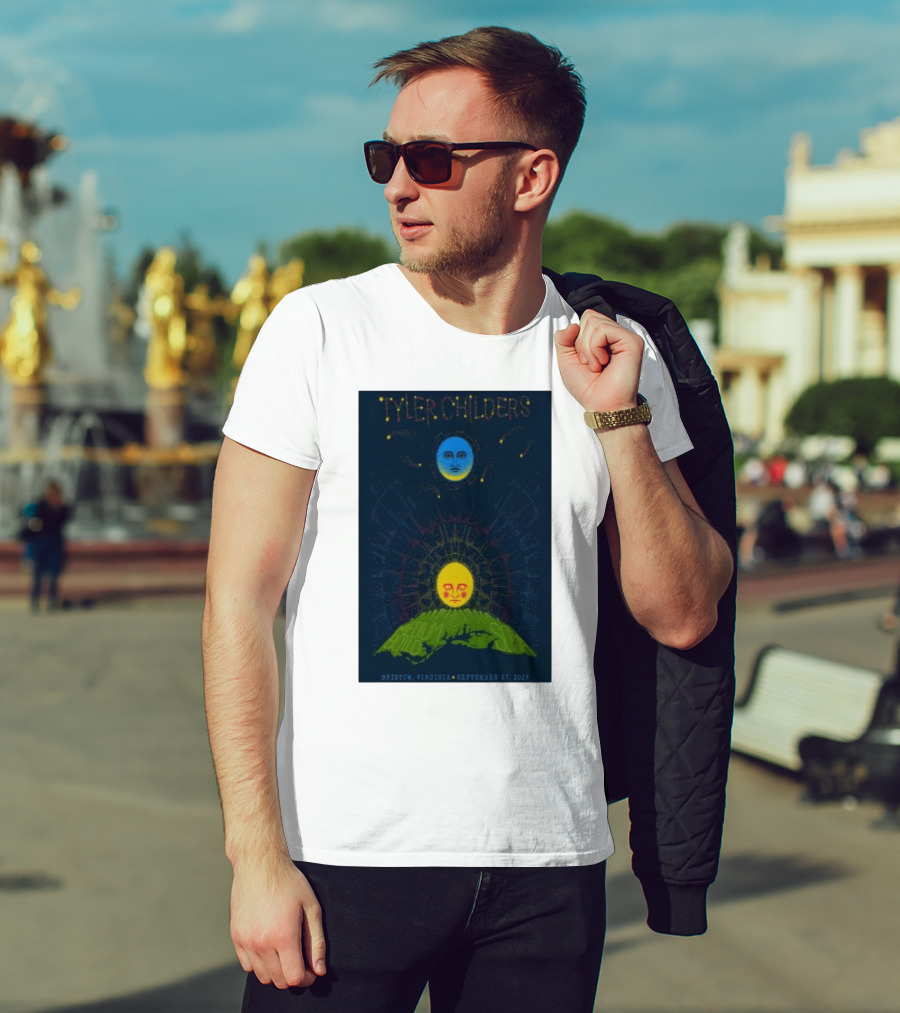 Tyler Childers Bristow Virginia September 27 2025 Medium Build Sola Blue Moon Yellow Sun T-Shirt