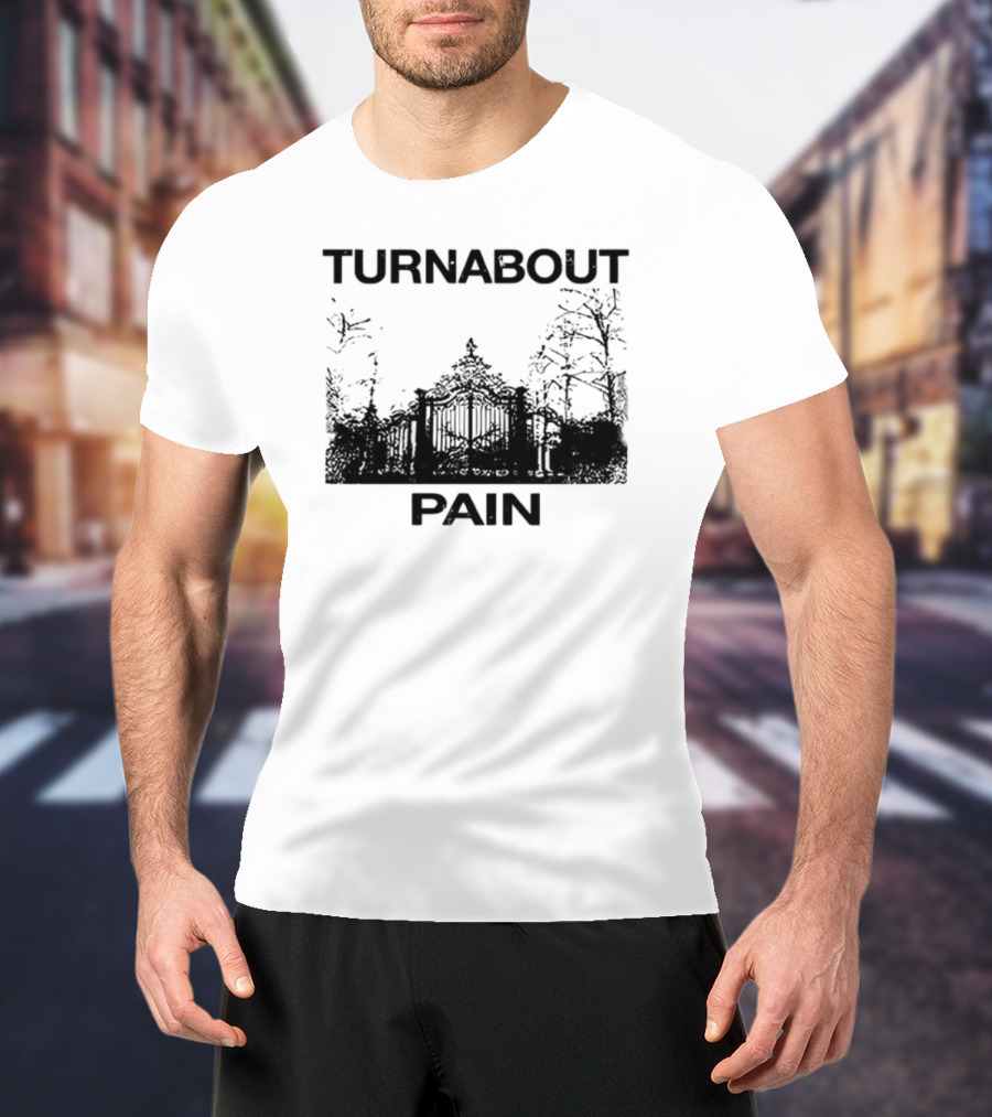 Turnabout Mansion Haunted Forest Scene T-Shirt