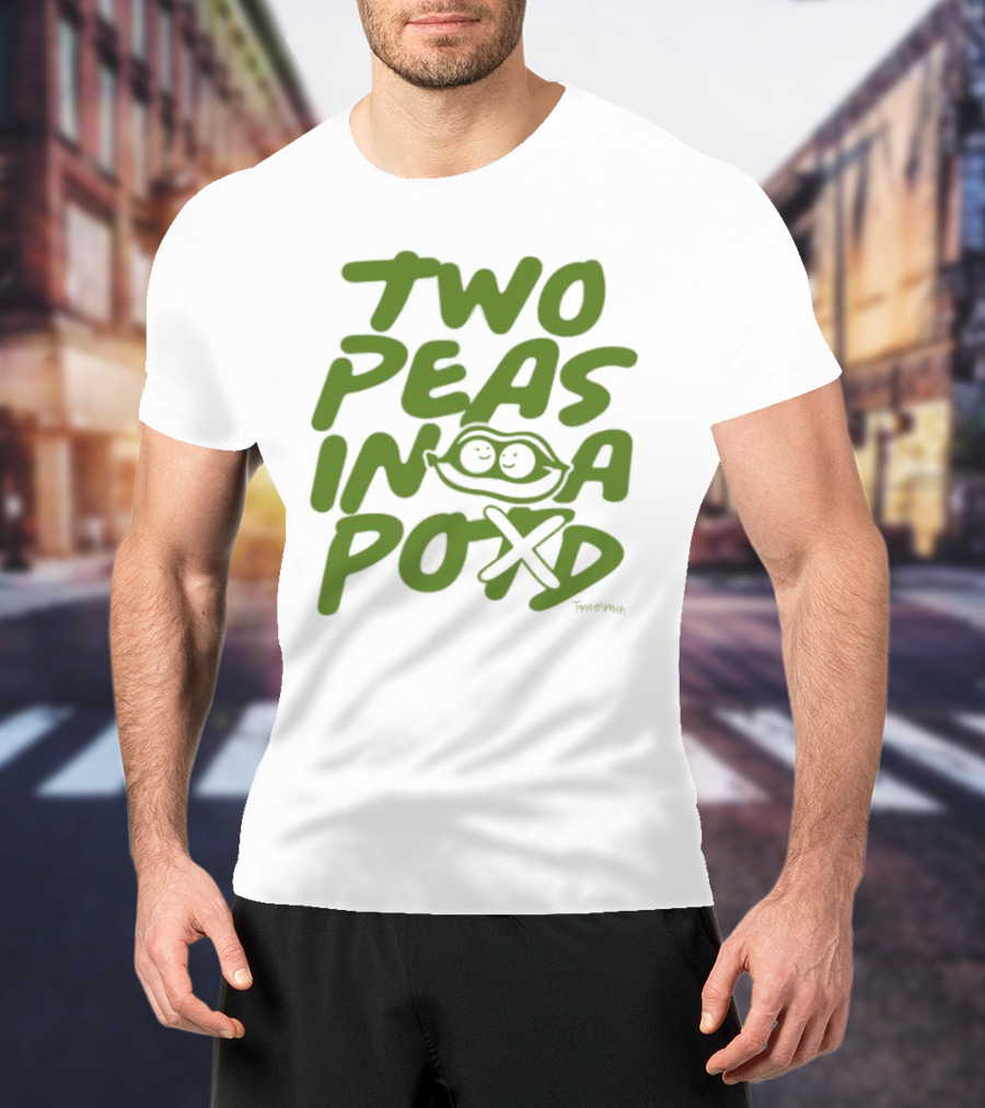 Two Peas In A Pod Cartoon Illustration By Tamera Ann 전연희 T-Shirt
