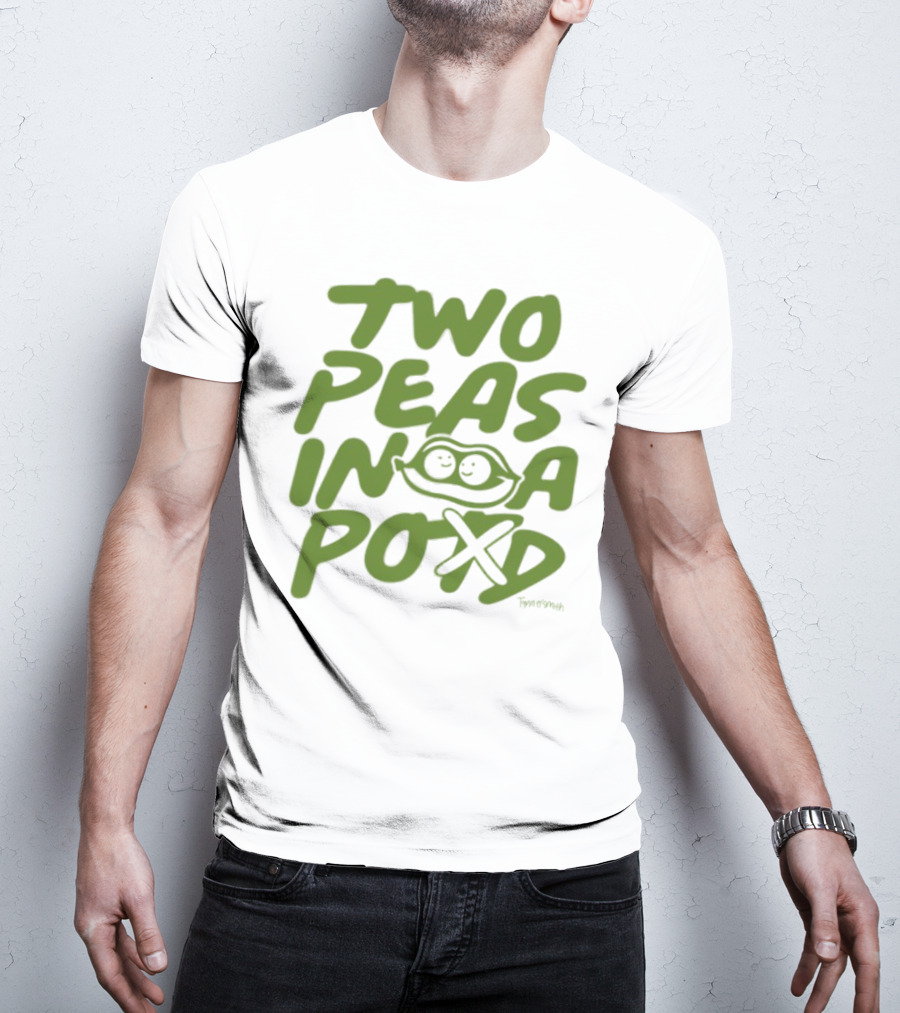 Two Peas In A Pod Cartoon Illustration By Tamera Ann 전연희 T-Shirt