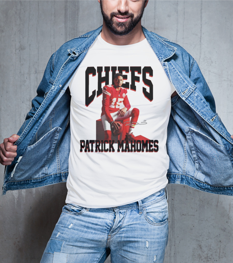 Patrick Mahomes Chiefs Signature Football Number 15 Kansas City T-Shirt