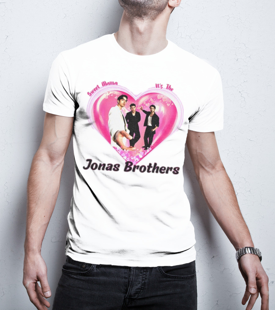 Sweet Mama It's The Jonas Brothers Boyband Vintage Heart Design T-Shirt