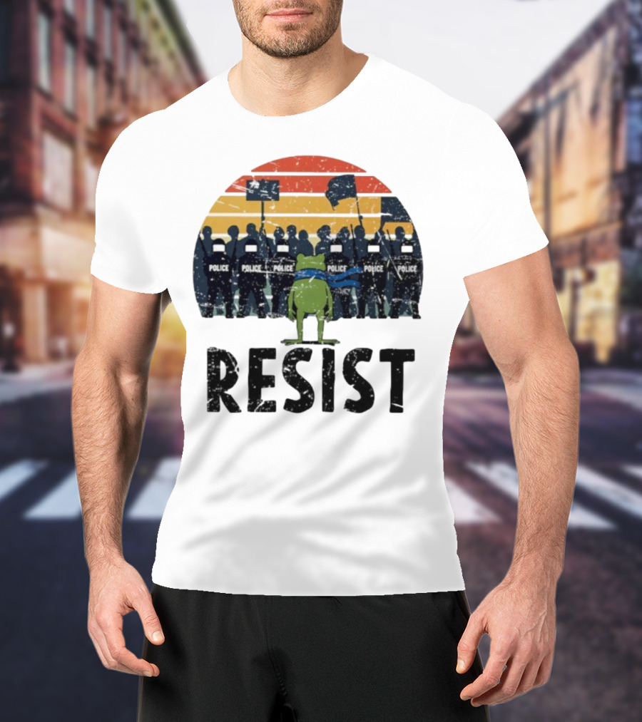 Portland Frog Protester Resist Police Vintage Sunset T-Shirt