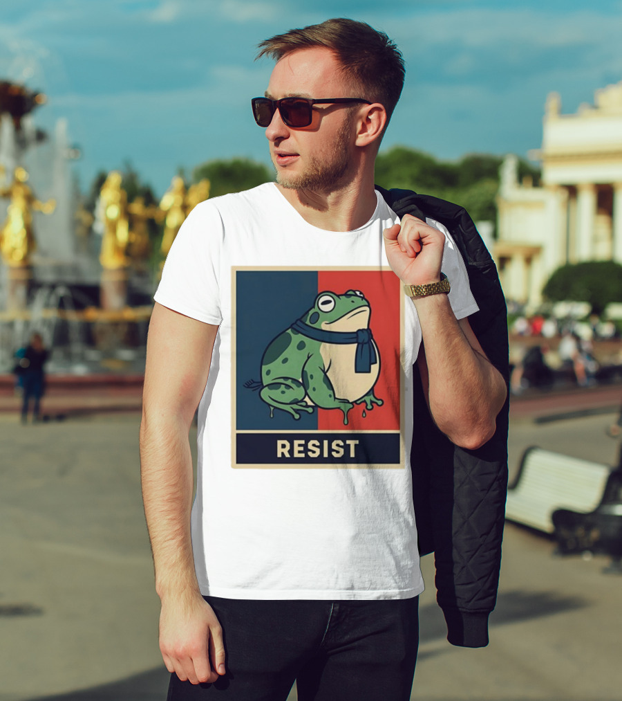 Portland Frog Protest Resist Activist Retro Style T-Shirt