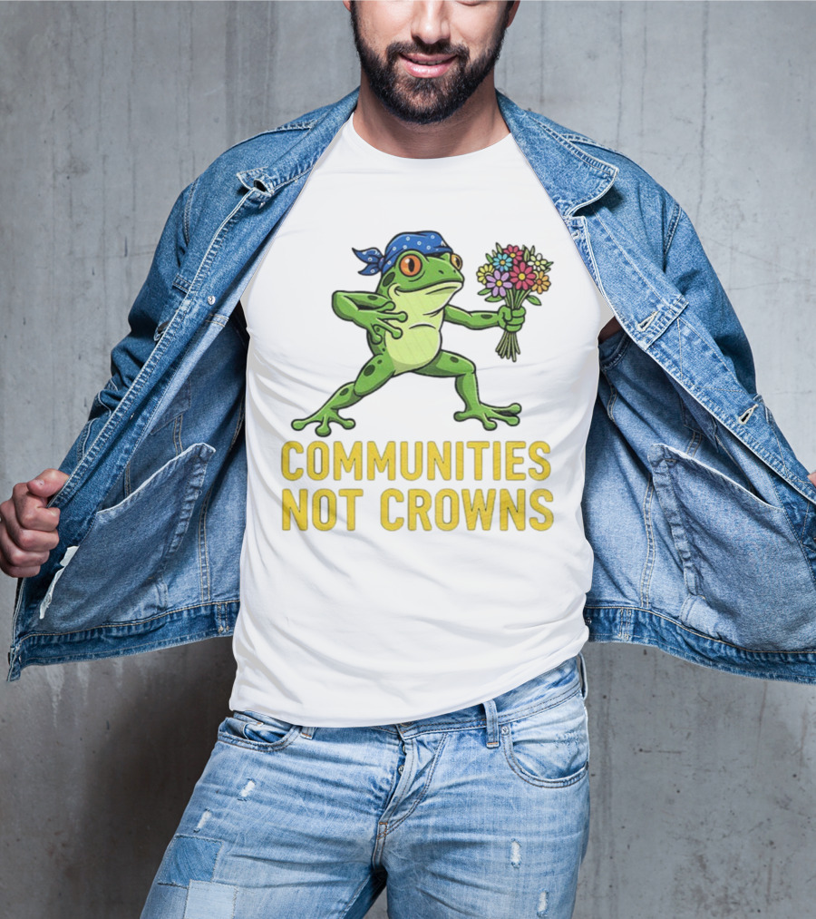 Portland Frog Protester Communities Not Crowns Bandana Frog With Flowers T-Shirt