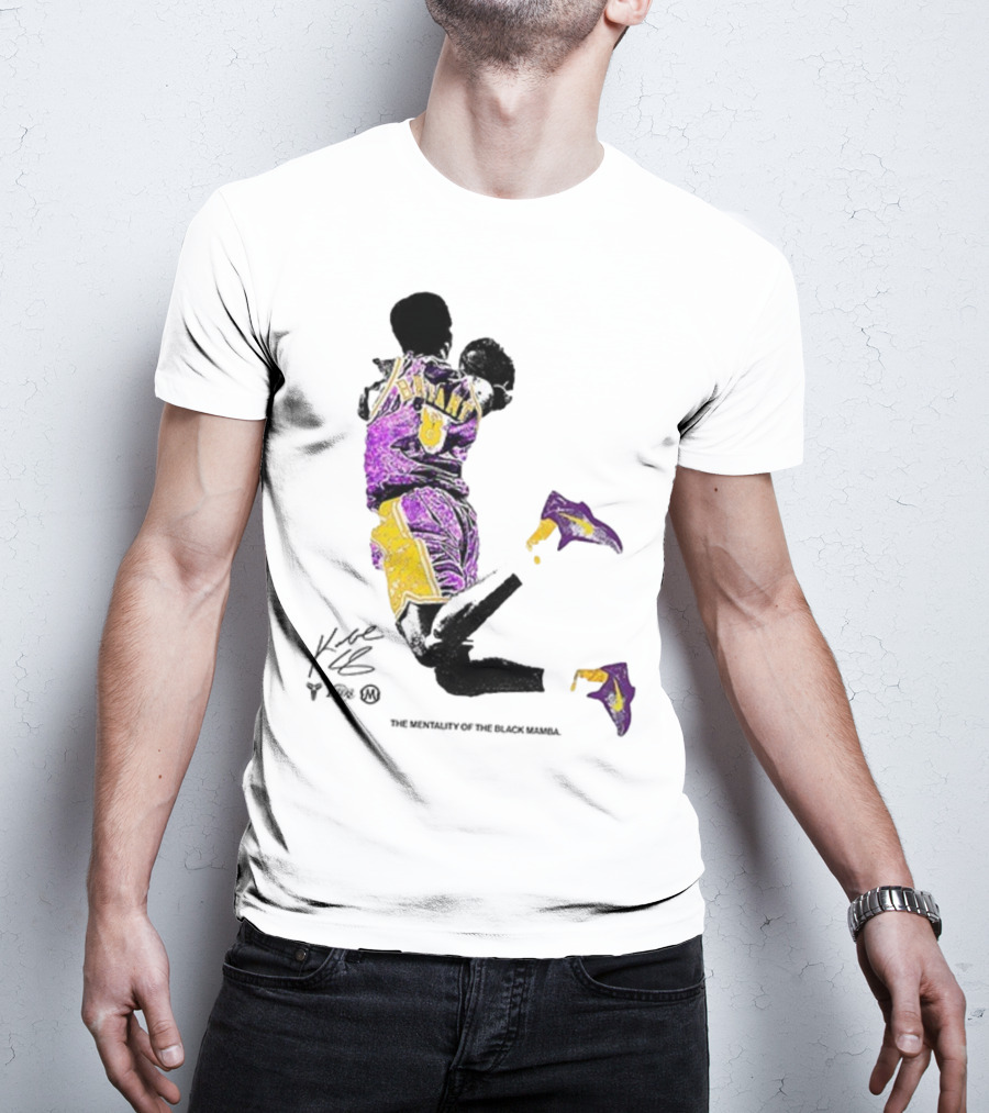 Los Angeles Lakers Kobe Bryant Black Mamba Mentality Purple Gold Signature 8 T-Shirt