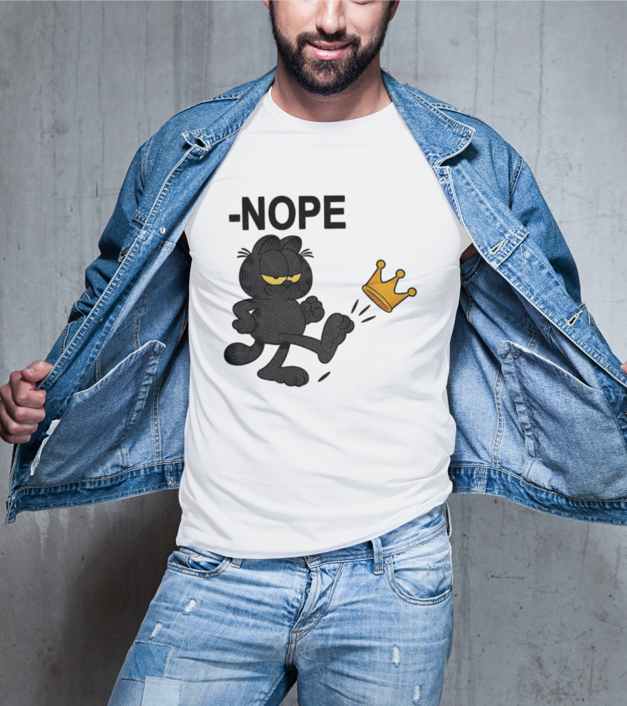 NOPE Black Cat Kicking Crown No Kings In America T-Shirt
