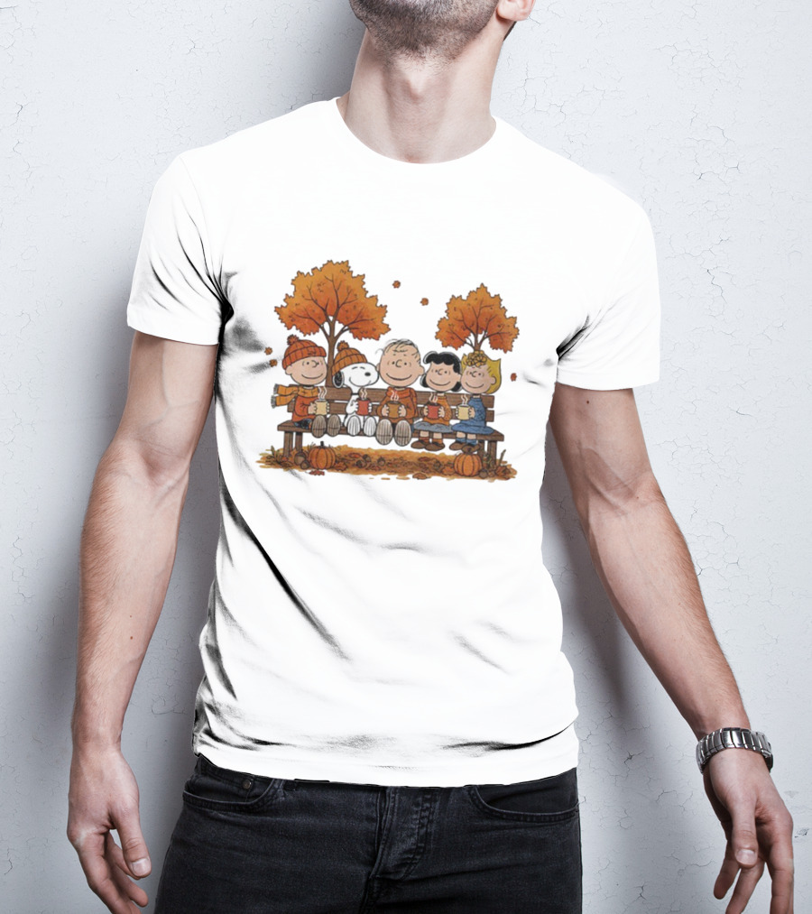 Snoopy Peanuts Friends Fall Autumn Thanksgiving Scene T-Shirt