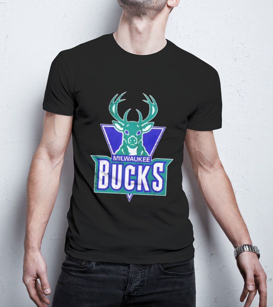 Milwaukee Bucks Deer Head Emblem Retro Style T-Shirt