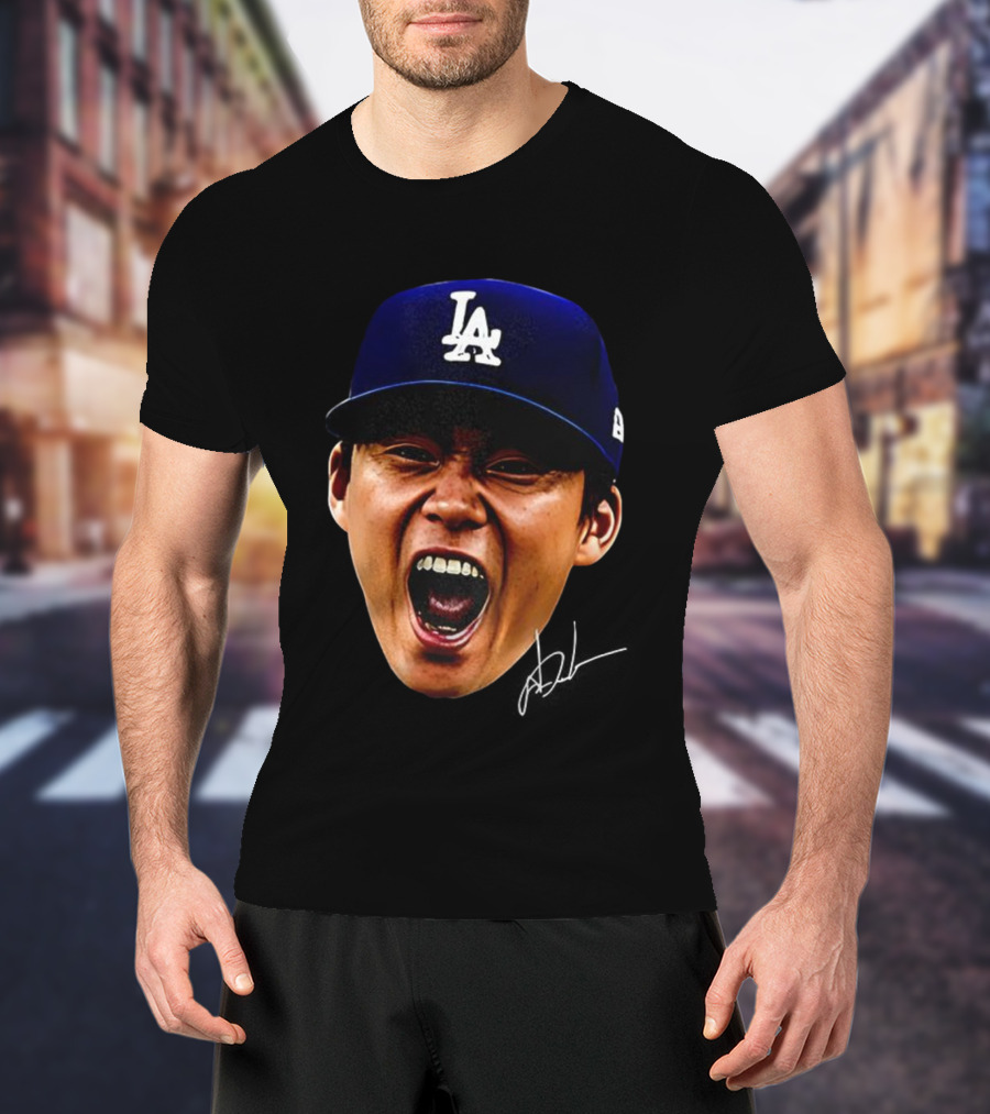 Yoshinobu Yamamoto LA Cap Big Head World Series Champions 2025 Signature T-Shirt