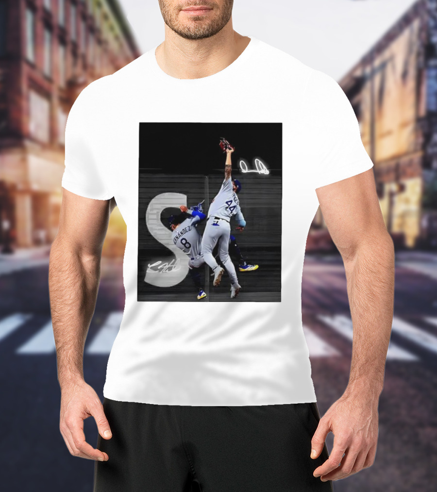 World Series Game 7 Hernández 8 Pages 44 Signatures T-Shirt