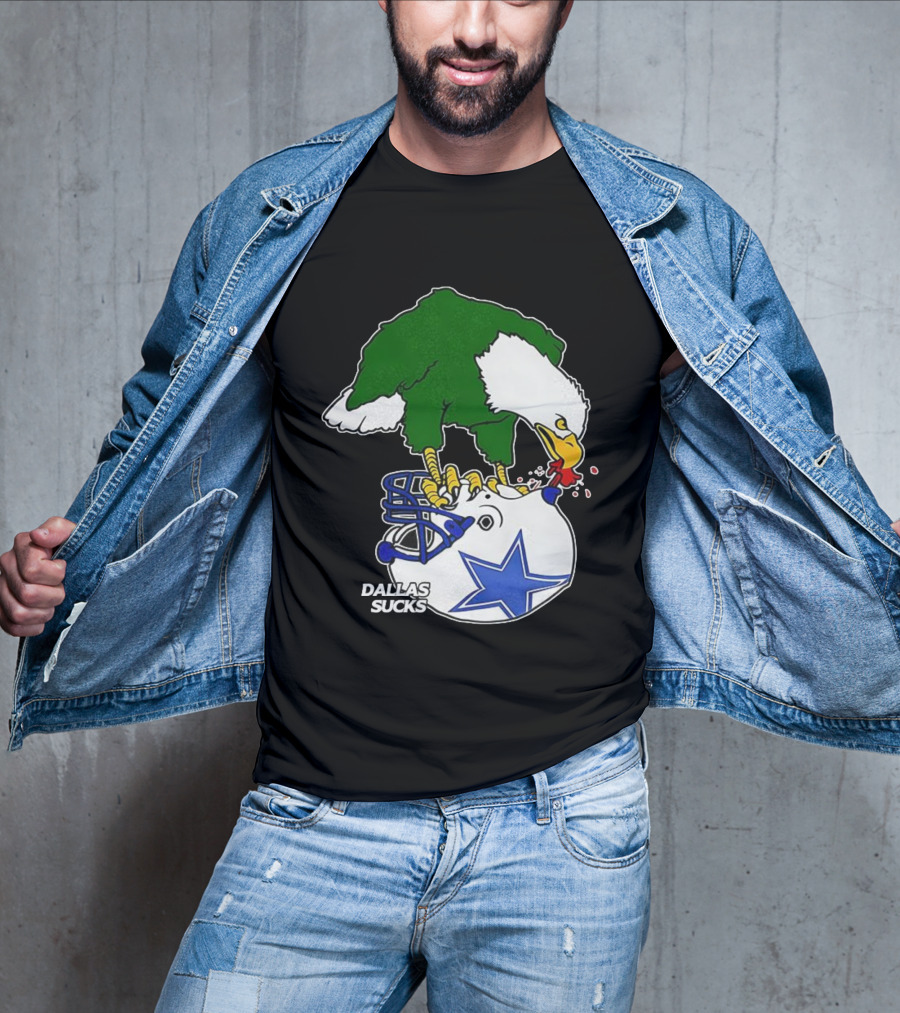 Philadelphia Eagles Pecking Dallas Helmet Dallas Sucks T-Shirt