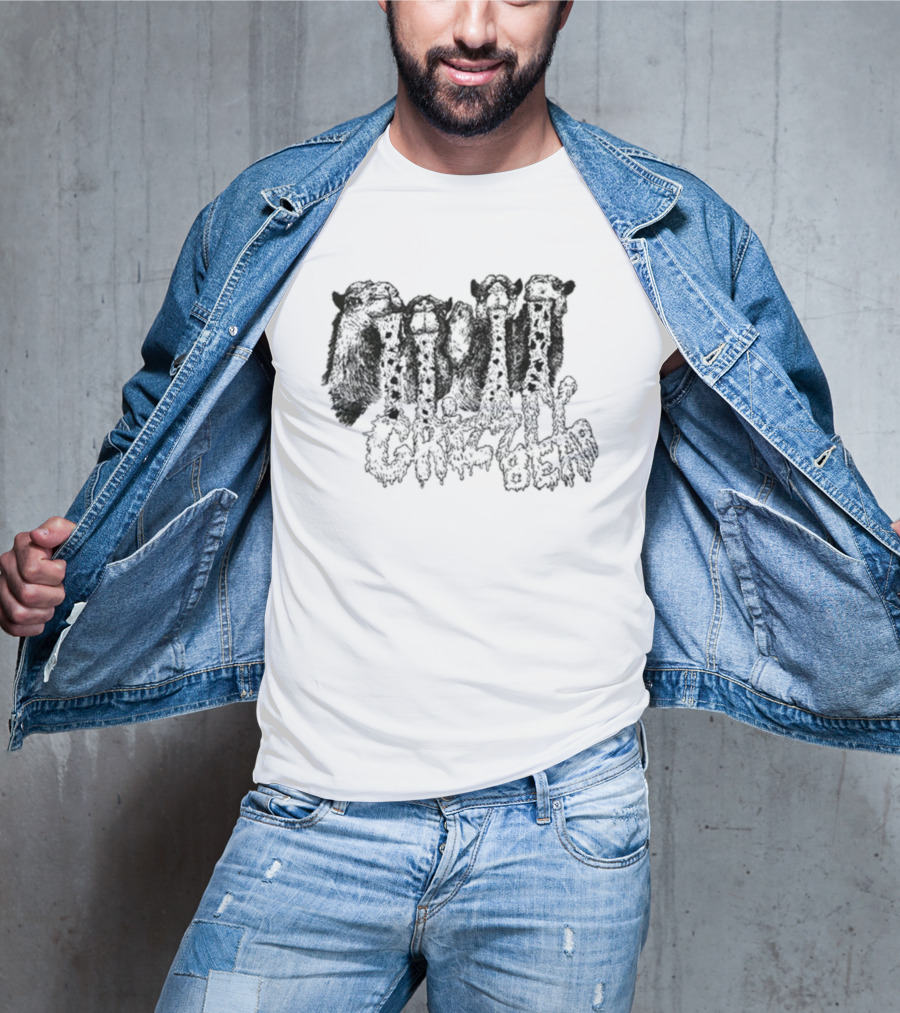 Grizzly Bear Camels Fun Animal Illustration T-Shirt