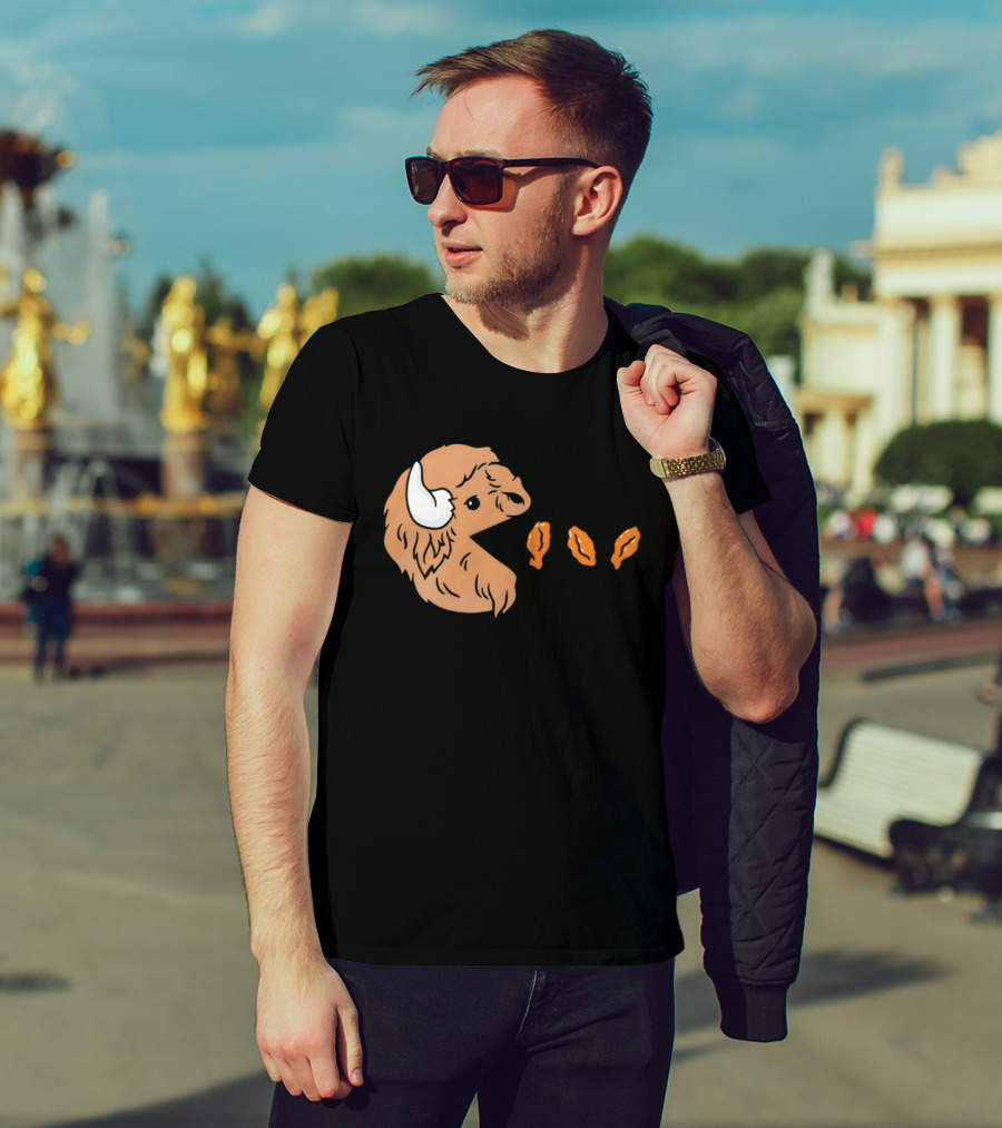 Buffalo Bills Bison Pac Man Chicken Wings Retro 80s Gaming T-Shirt