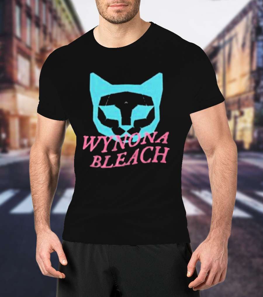 Wynona Bleach Blue Cat Face Pink T-Shirt