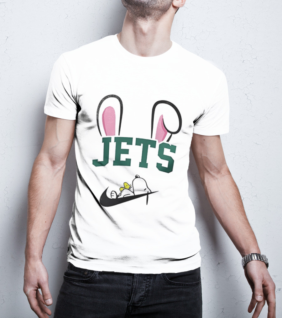 New York Jets Snoopy Peanuts Easter Bunny Ears T-Shirt