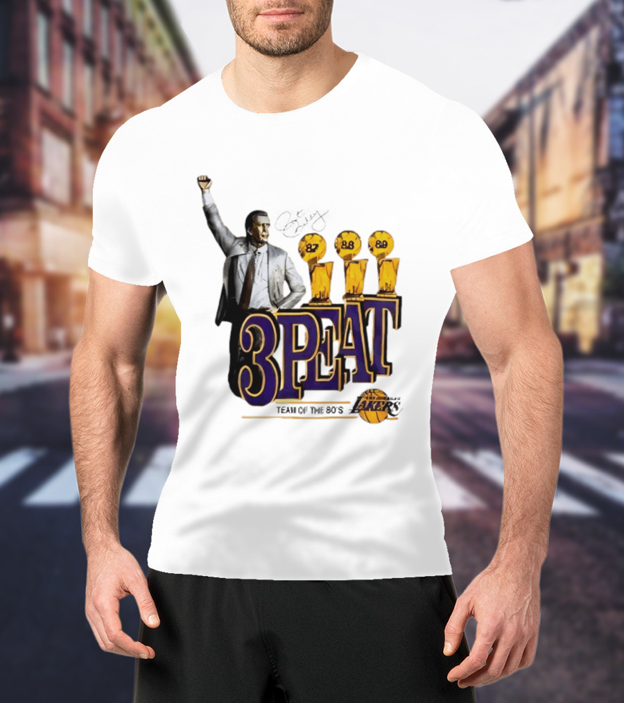 Los Angeles Lakers 3 Peat Team Of The 80s Pat Riley Champions 87 88 89 T-Shirt