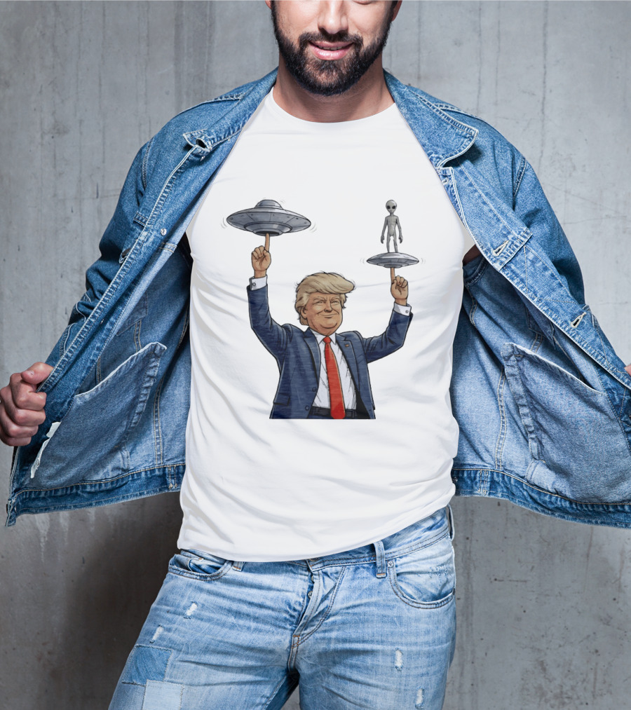 Trump Alien UFO Balancing Act Spinner T-Shirt