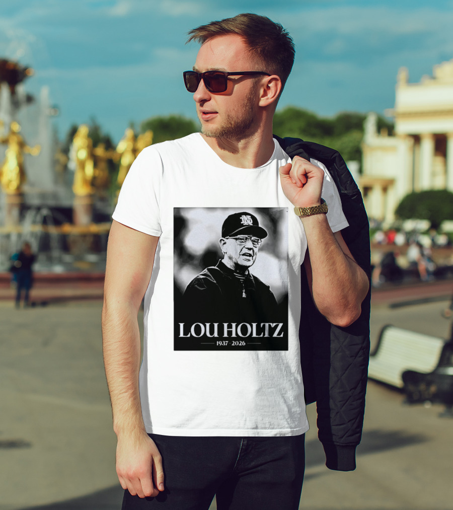Lou Holtz 1937 2026 Notre Dame Coach Memorial T-Shirt