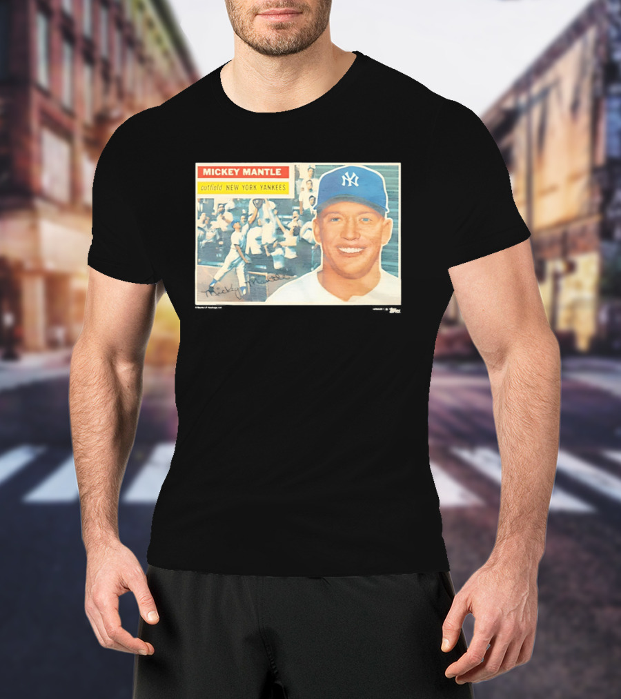 Mickey Mantle Outfield New York Yankees 1956 Topps Baseball Card T-Shirt