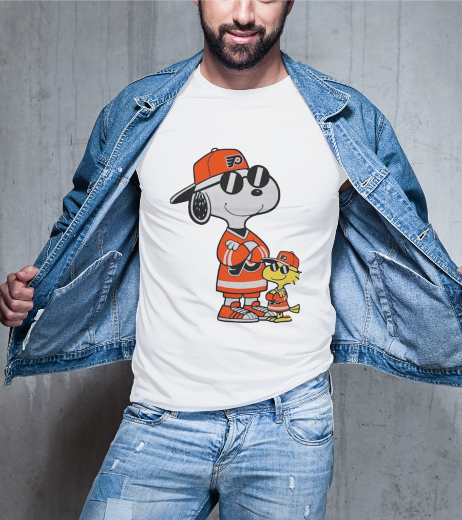 Snoopy Woodstock Philadelphia Flyers NHL Hockey Sunglasses T-Shirt