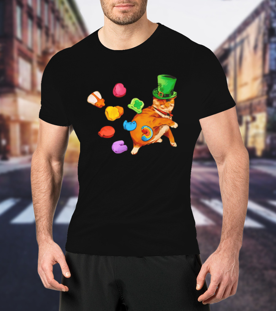 Lucky Cat With Green Clover Hat And Multicolored Elements St Patrick's Day T-Shirt