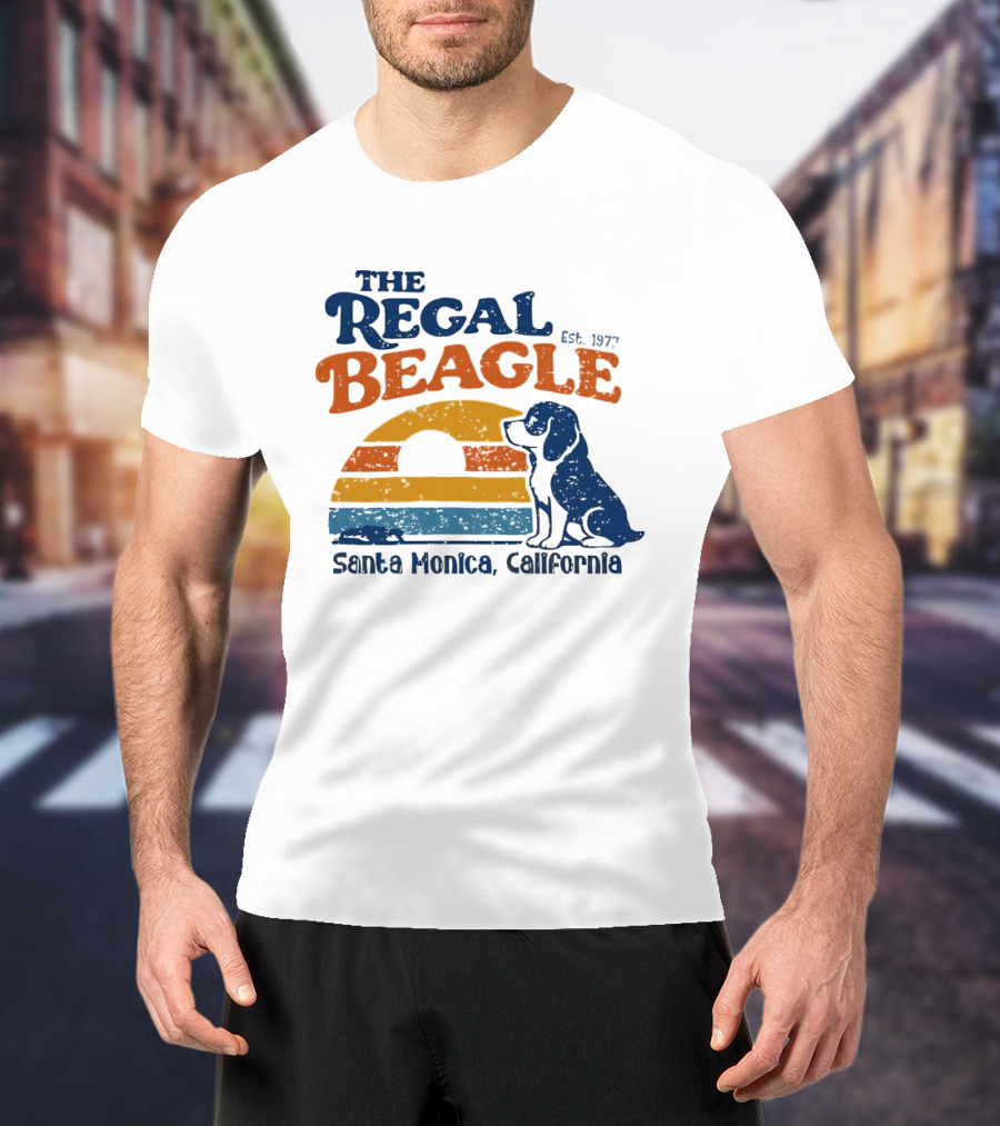 The Regal Beagle Santa Monica California Est 1977 Vintage Sunset Dog T-Shirt