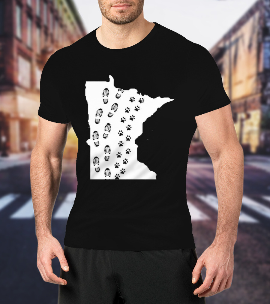 Minnesota Map Footprints And Paw Prints Outdoor Adventure T-Shirt