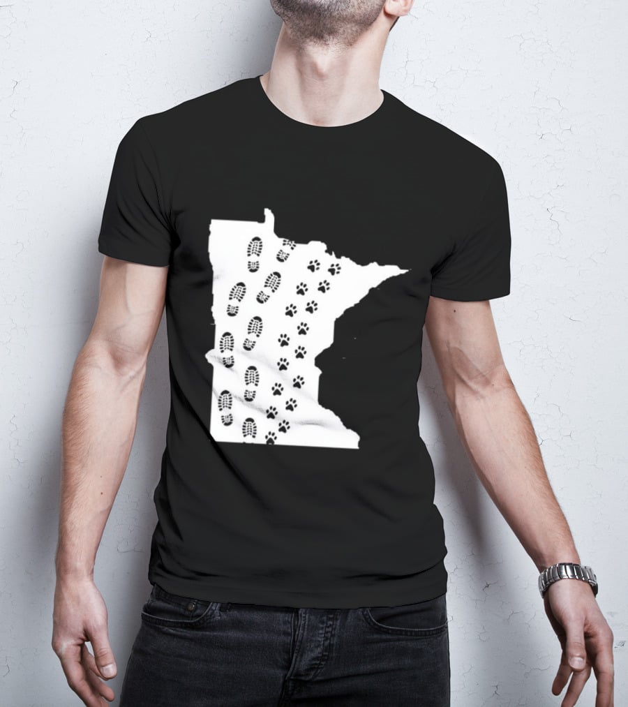 Minnesota Map Footprints And Paw Prints Outdoor Adventure T-Shirt