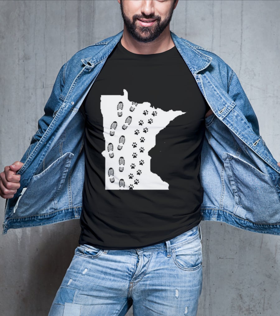 Minnesota Map Footprints And Paw Prints Outdoor Adventure T-Shirt