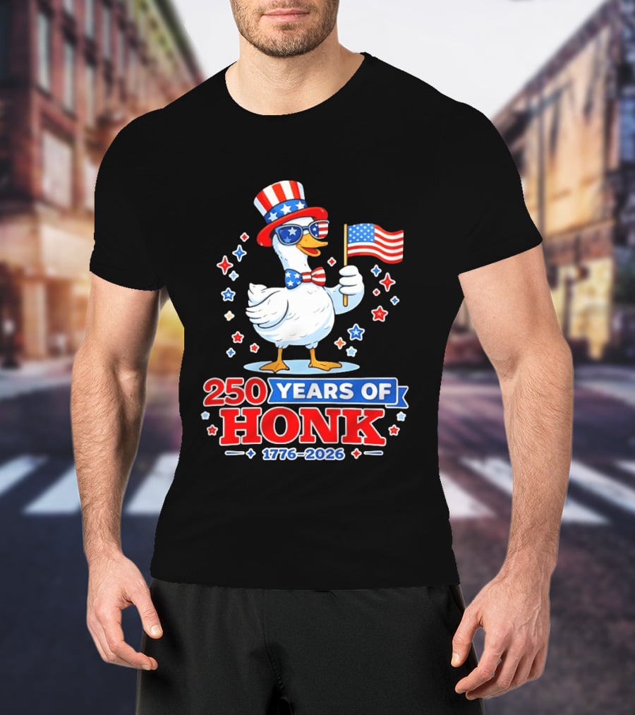 Patriotic Goose Holding US Flag 250 Years Of Honk 1776 2026 T-Shirt