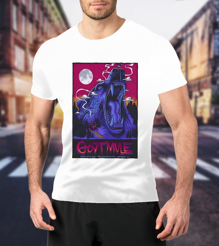 Govt Mule Mission Ballroom Denver March 27 2026 Mystical Bear And Moon Scene T-Shirt