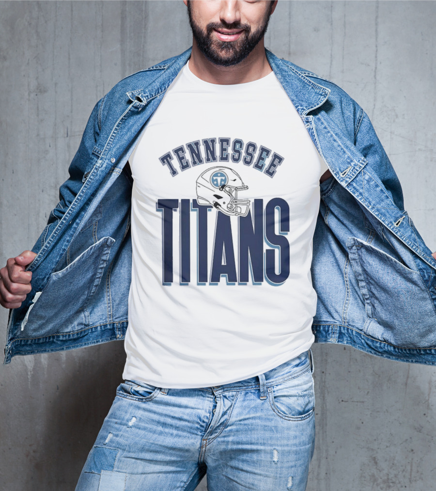 Tennessee Titans Helmet Gameday Couture Fierce Focus Relaxed Fit T-Shirt