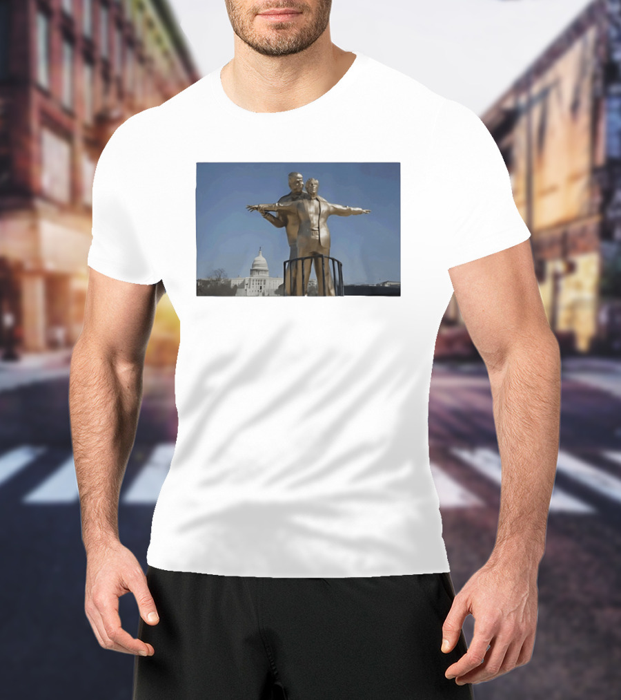 Donald Trump Jeffrey Epstein Titanic Pose White House Sculpture T-Shirt