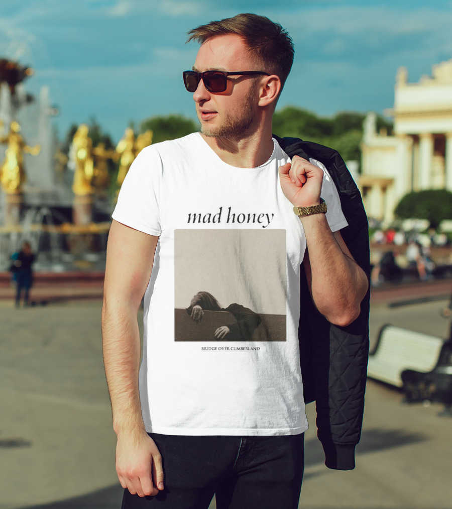 Mad Honey Bridge Over Cumberland Vintage Mood T-Shirt