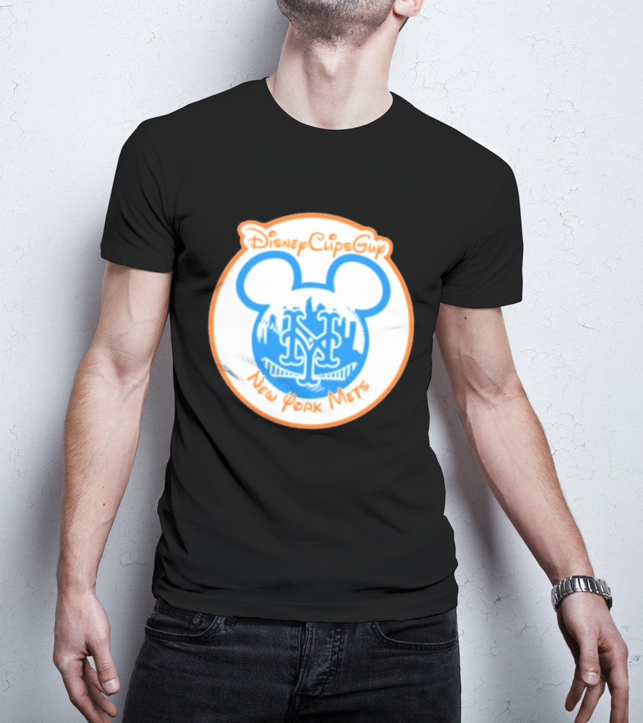 Disney Cups Guy New York Mets Mickey Ears T-Shirt