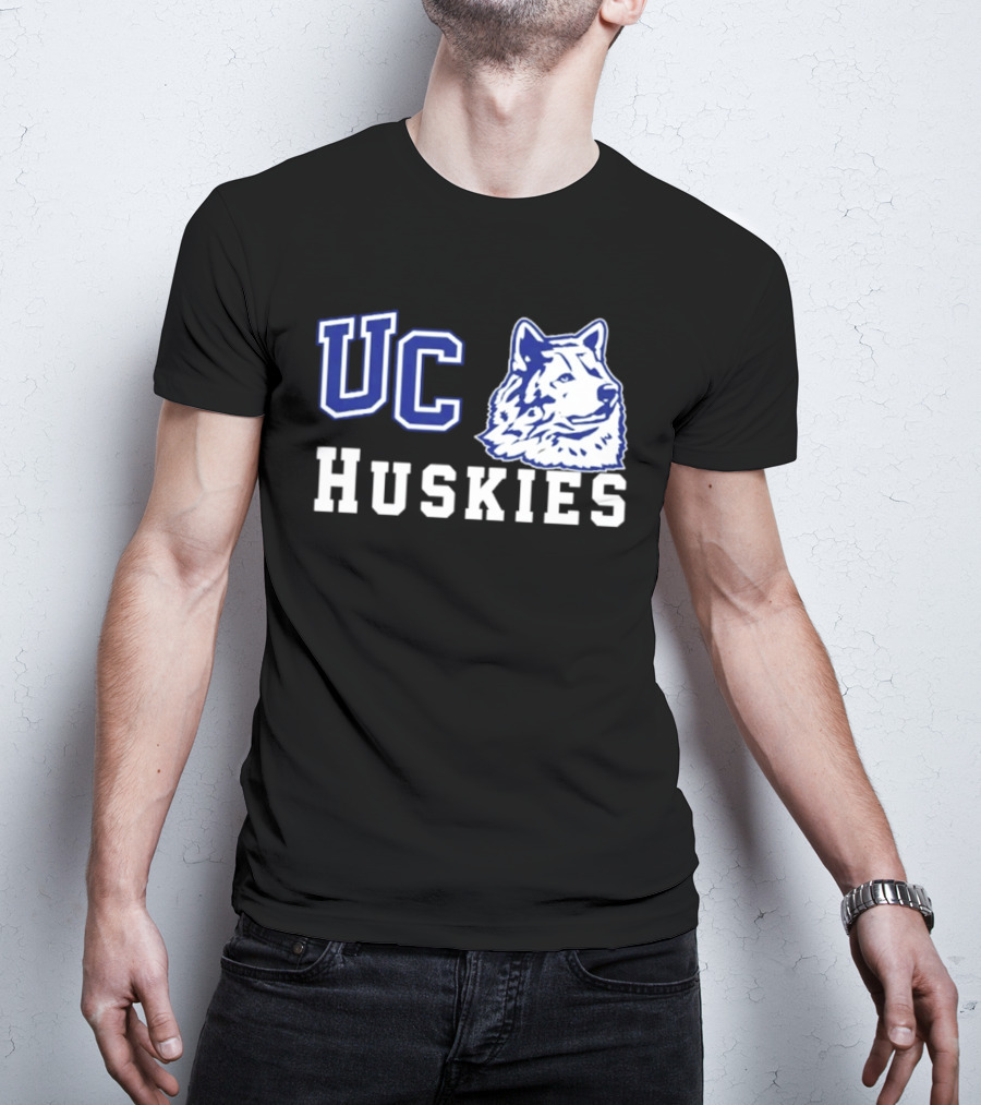 UC Huskies Wolf Head T-Shirt