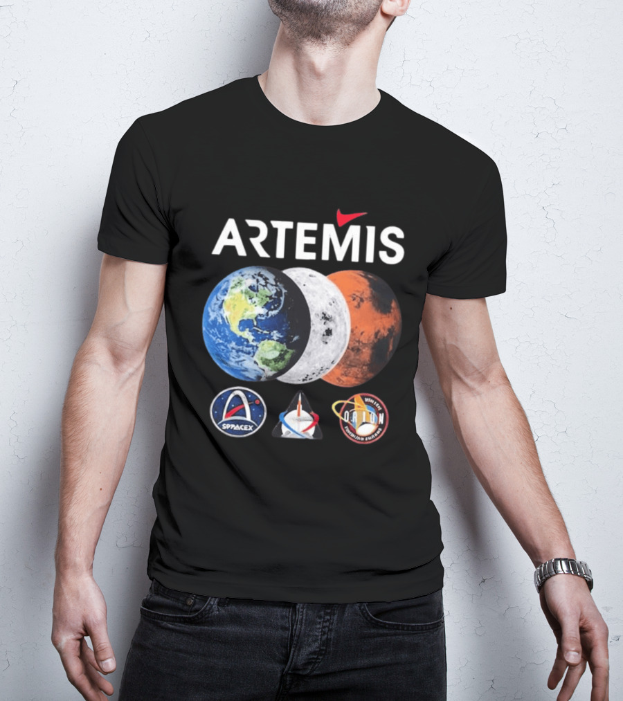 Artemis SpaceX Orion Mission Moon Earth Mars T-Shirt