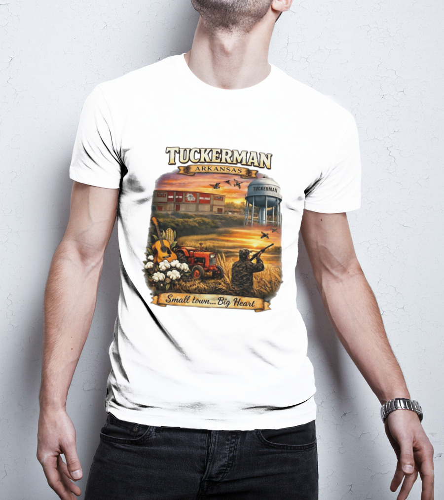 Tuckerman Arkansas Home Of The Bulldogs Water Tower Small Town Big Heart Tractor Hunter Guitar T-Shirt