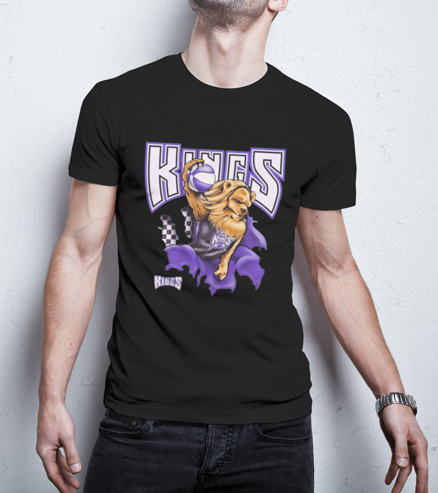 Mitchell & Ness Purple Sacramento Kings Breakthrough Fierce Lion Basketball T-Shirt