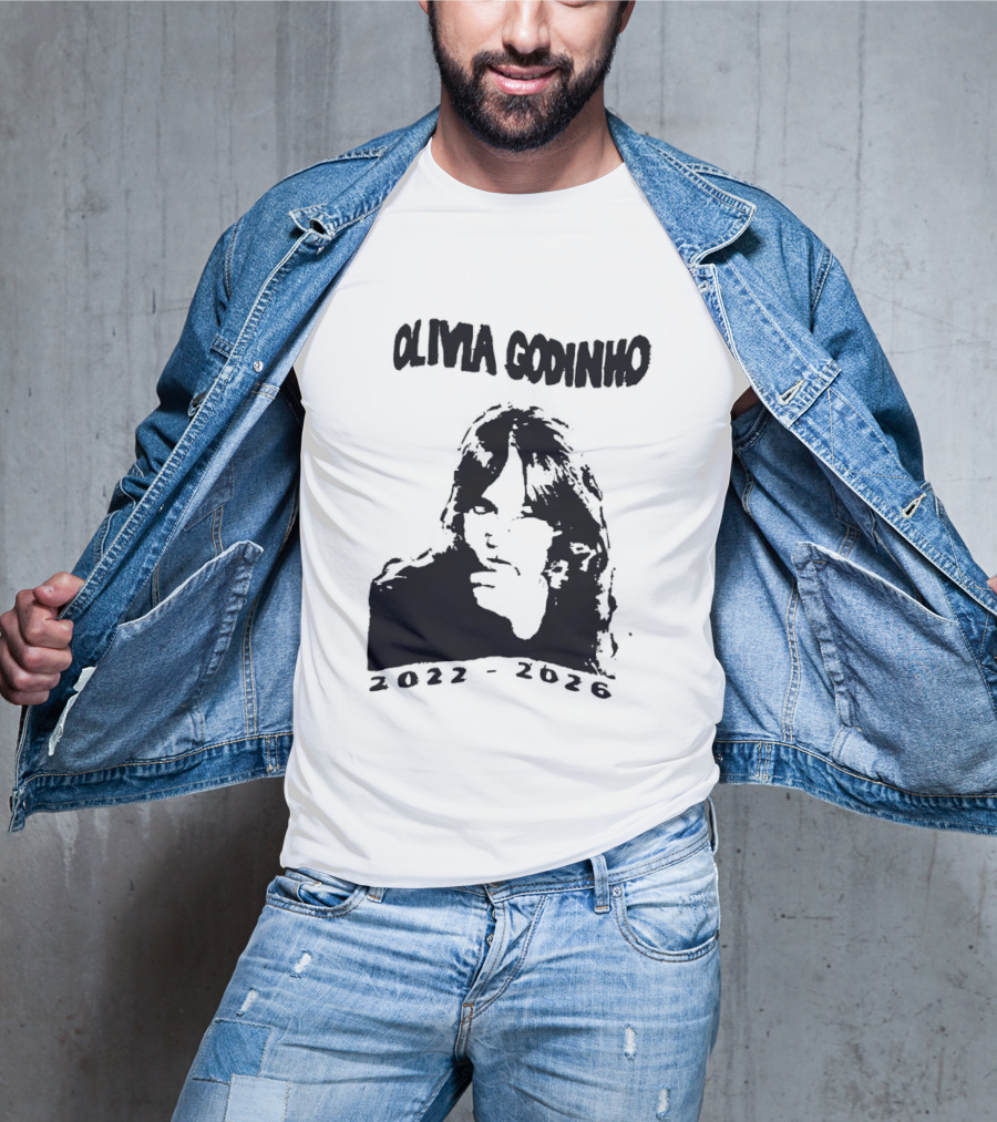 Olivia Godinho 2022 2026 T-Shirt