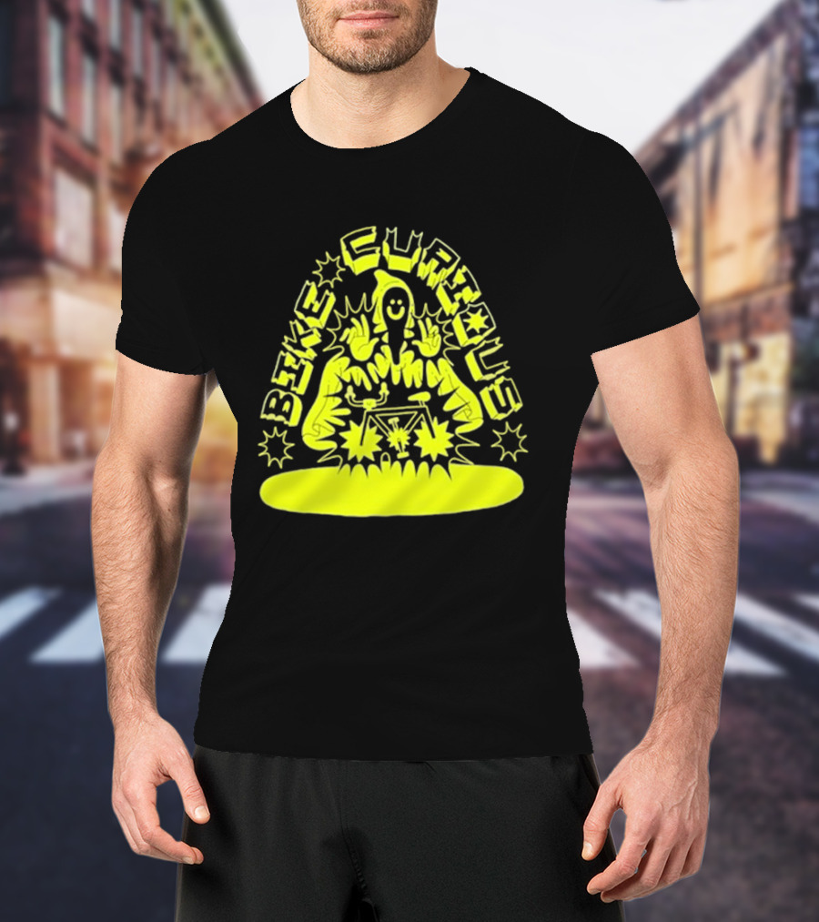 Bike Curious Wizardry Yellow Robe Starburst Biker T-Shirt