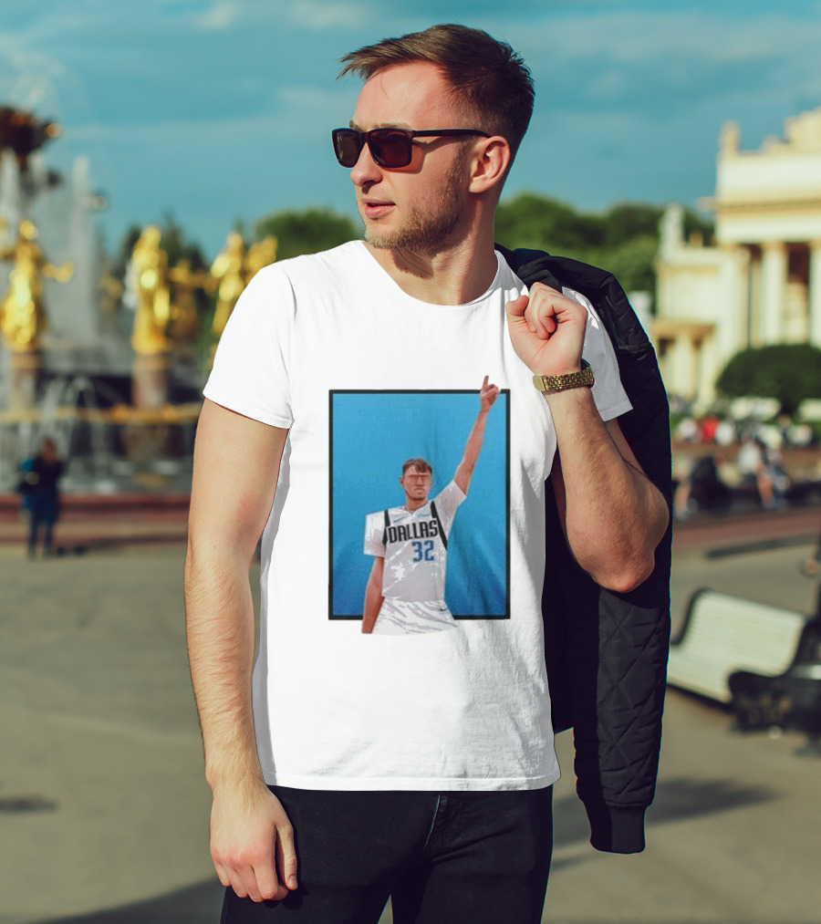 Dallas Mavericks Cooper Flagg 32 NBA 2025 26 Rookie Of The Year T-Shirt
