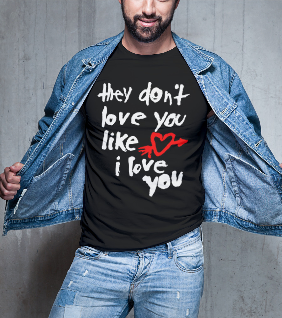 Yeah Yeah Yeahs They Don't Love You Like I Love You Red Heart Arrow T-Shirt