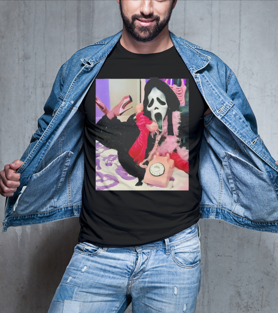 Scream Ghostface Halloween Pink Vintage Telephone Retro Style T-Shirt