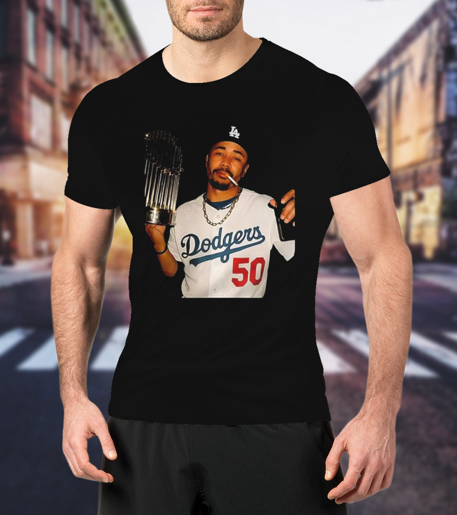 Mookie Betts Dodgers 2025 World Series Champions Celebration Smoking Topps T-Shirt