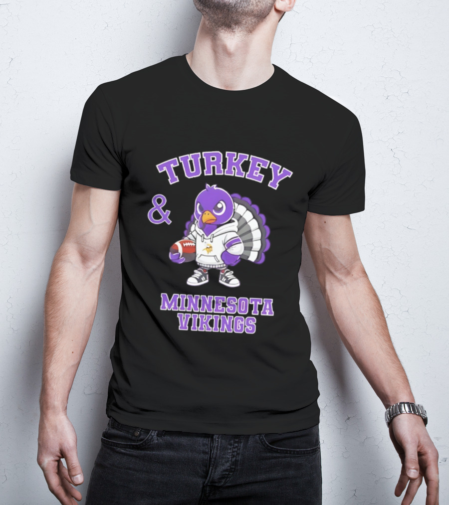 Turkey Holding Football Minnesota Vikings NFL Happy Thanksgiving T-Shirt