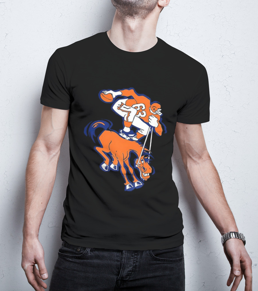Denver Broncos Vintage Football Horse And Throwing Player T-Shirt