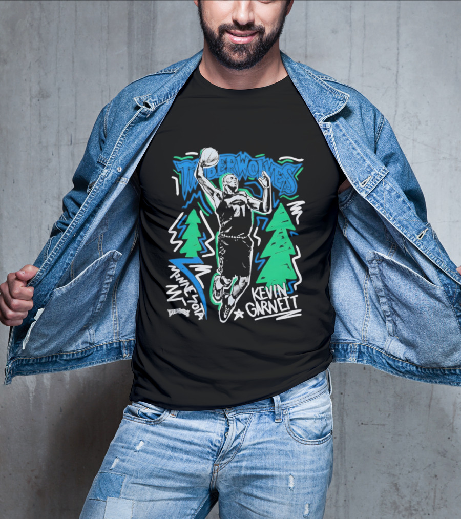 Minnesota Timberwolves Kevin Garnett Chalked Up Dunking Illustration T-Shirt